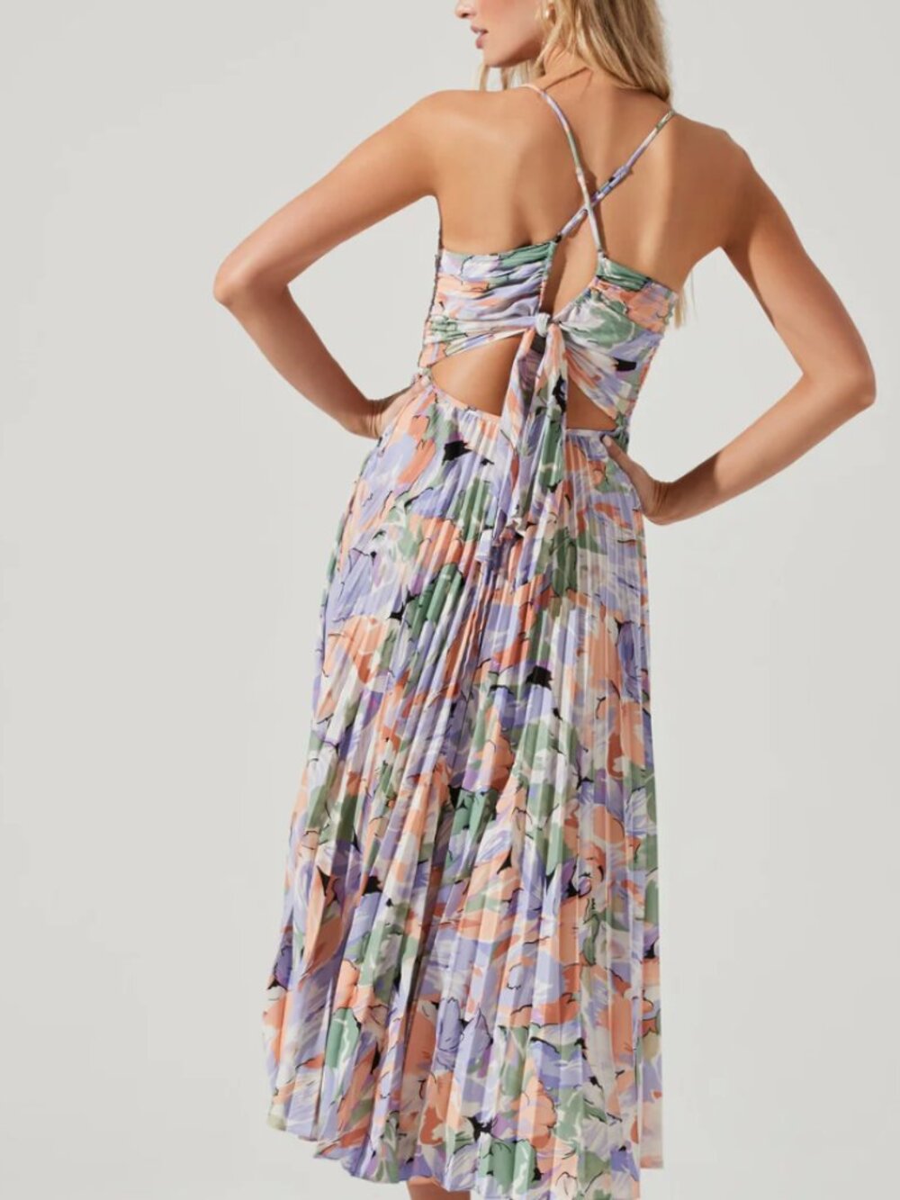 ASTR the Label: Blythe Floral Plisse Midi Dress - Coral Multicolor, Size S - Picture 2 of 5